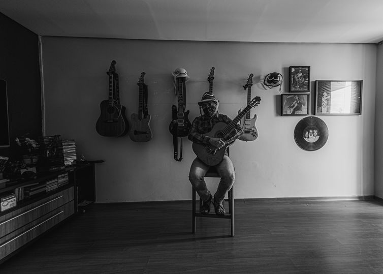 Exposição "O descolorir da tradição - Sonhos em quarentena" de Emanuel Tadeu - Emanuel Tadeu/Direitos reservado